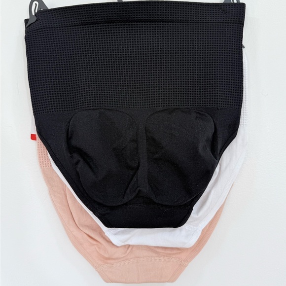 Skinnygirl Shaping Briefs - Nude, White & Black (3-Pack) - Picture 6 of 6